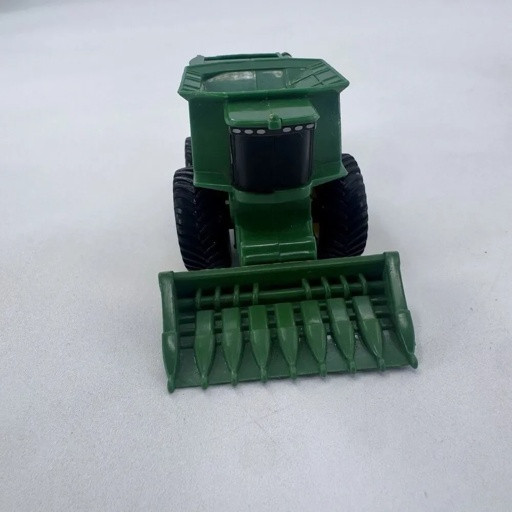 Ertl John Deere Combine w Tractor & Trailer Lot 1:64 Fast Shipping